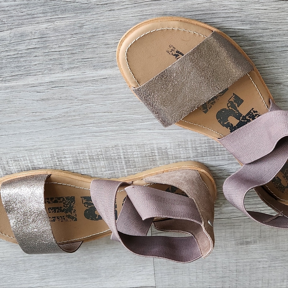 Sorel sandals